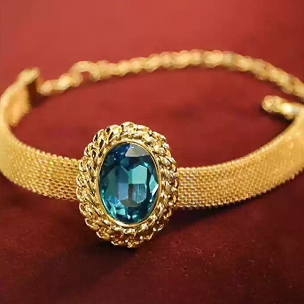 Moonlit Waves - Regal Gold & Gemstone Cat Collar